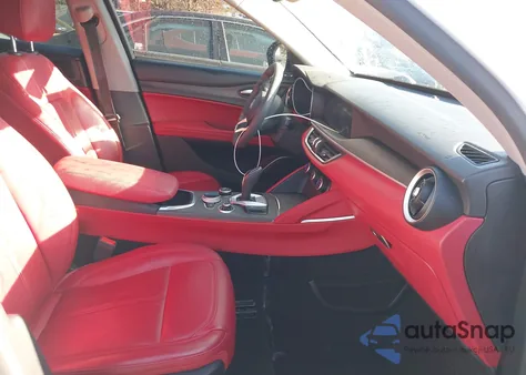 2020 Alfa Romeo Stelvio Ti Awd z USA, uszkodzony, nr VIN ZASPAKBNXL7C91996